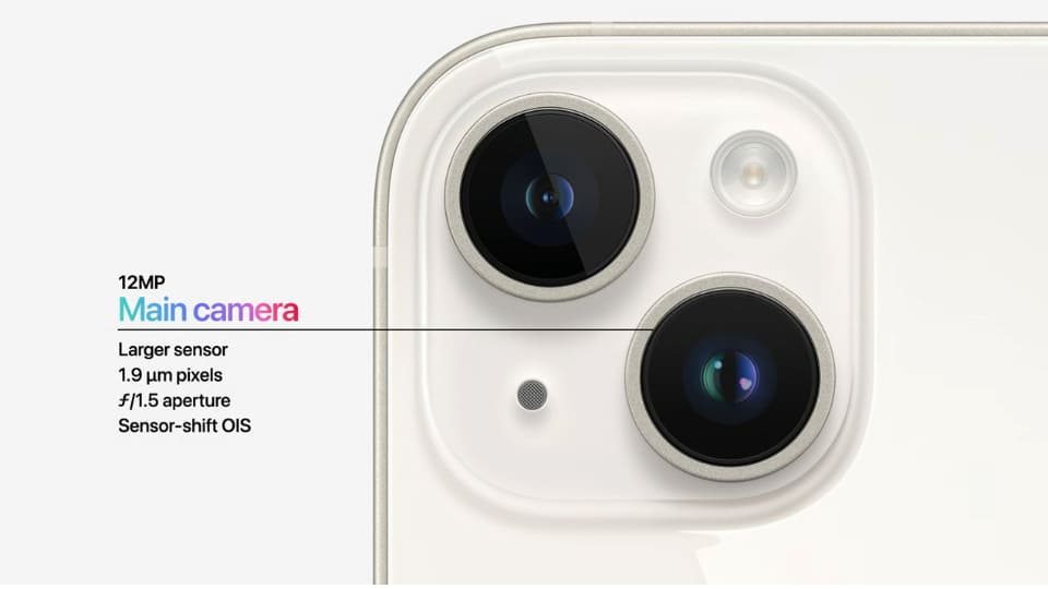 iPhone 14の背面カメラ