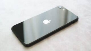 iphone-se-hero
